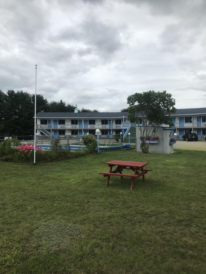 Four Seasons Motor Inn Twin Mountain Eksteriør billede