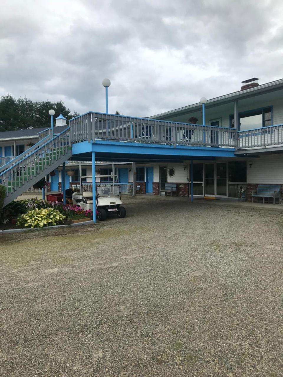 Four Seasons Motor Inn Twin Mountain Eksteriør billede